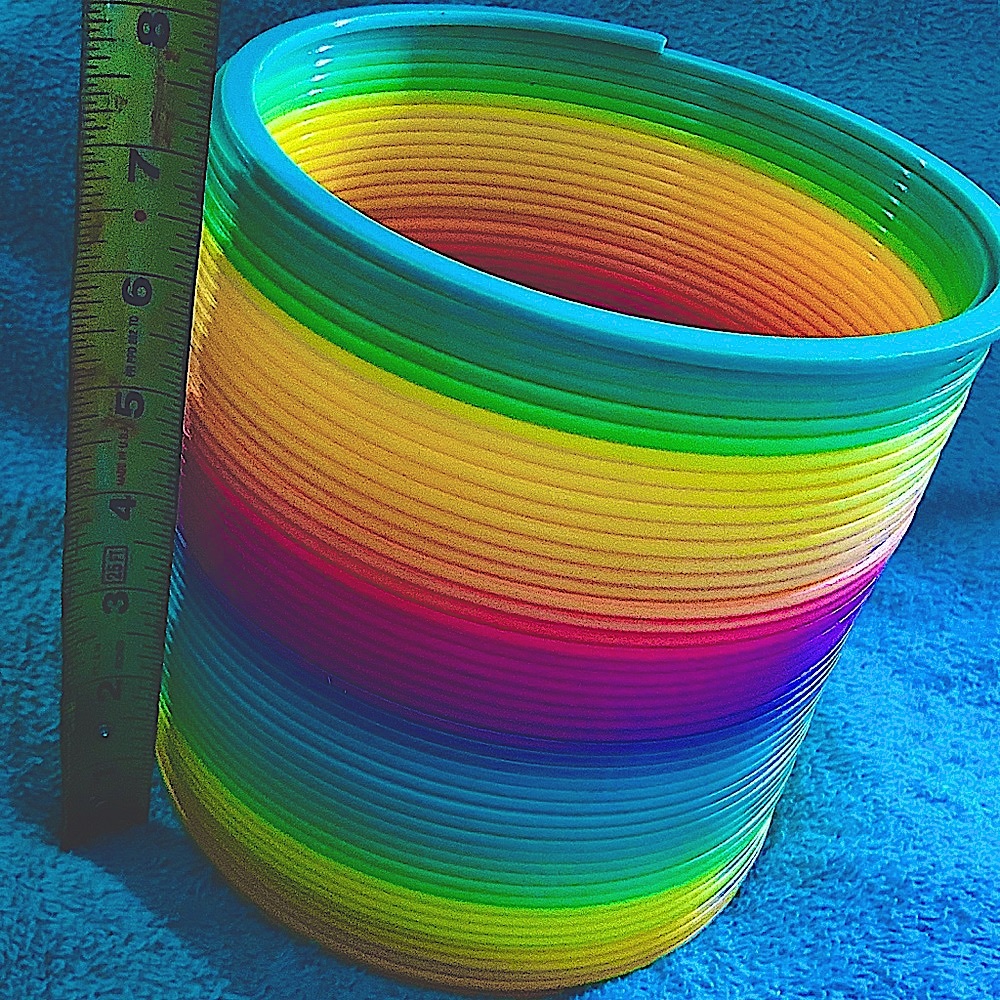7 1/2 INCH TALL GIANT SLINKY